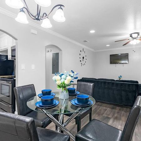 Family Friendly 2Bdrm-Walk To At&T/Cowboys Stadium Арлингтън Екстериор снимка